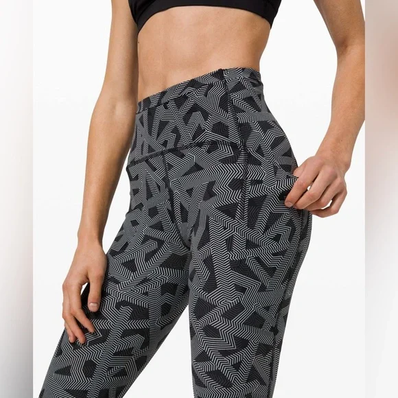 Lululemon Swift Speed High-Rise Tight - Picture 4 of 7